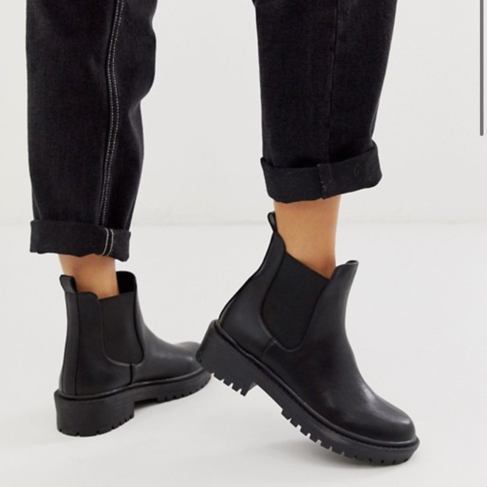 RAID Radar Black Chunky Chelsea Boots